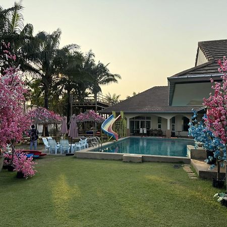 Px Pool Villa Pattaya Nong Prue Exterior foto